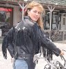 Женская куртка-косуха из кожи буффало с бахромой и кончасами - l205fbx.jpg